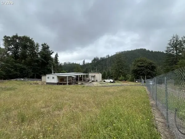 90100 Lake Creek Mountain Rd, Deadwood, OR 97430