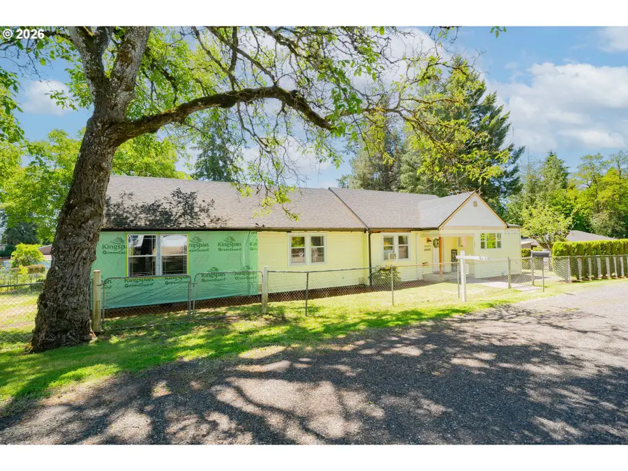 3266 G St, Washougal, WA 98671 - #2