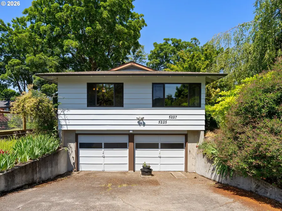 5225/5227 NE Davis St, Portland, OR 97213 - #2