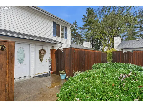 28740 SW Parkway Ave #D2, Wilsonville, OR 97070