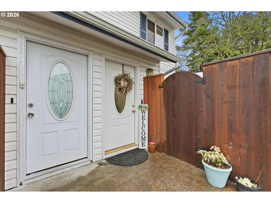 28740 SW Parkway Ave #D2, Wilsonville, OR 97070 - #2