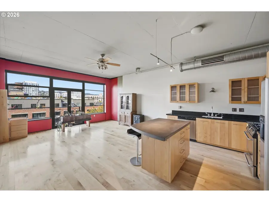 420 NW 11th Ave #712, Portland, OR 97209 - #3
