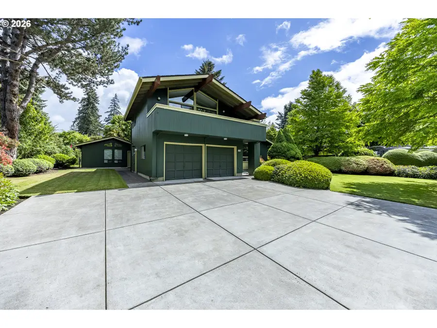 3365 Buckingham Ave, Eugene, OR 97401 - #3