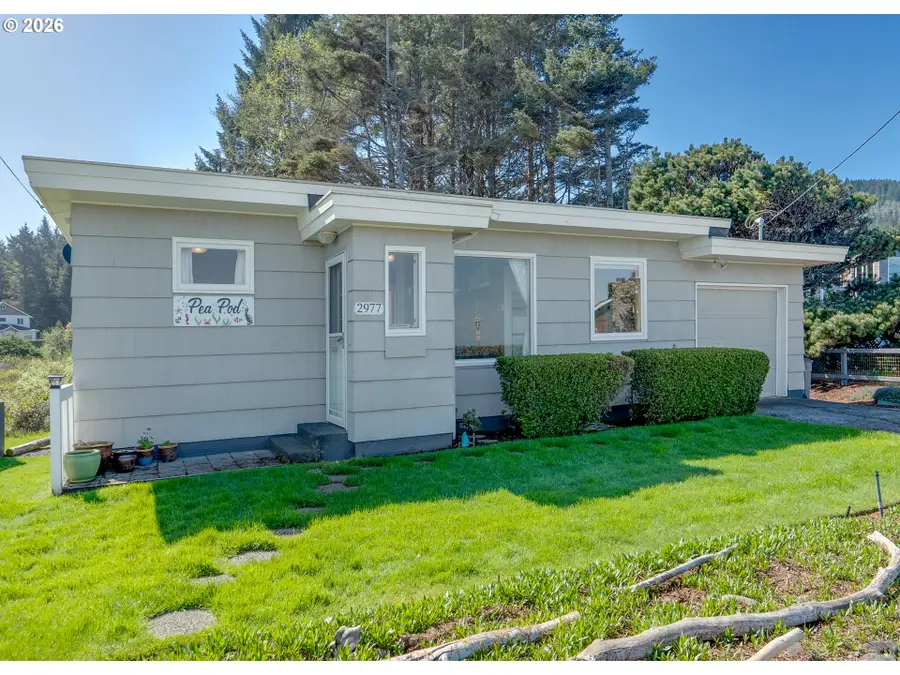 2977 Sunset Blvd, Seaside, OR 97138 - #2
