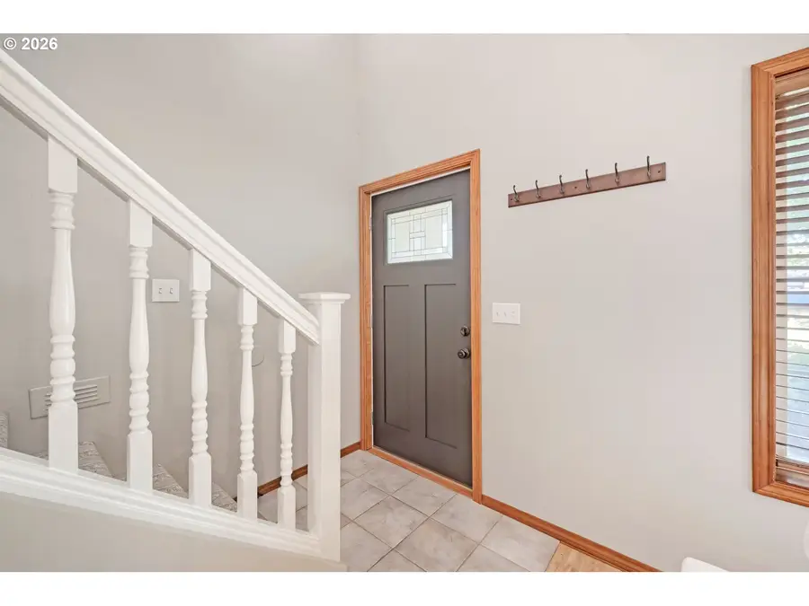 15052 SE Pinegrove Loop, Clackamas, OR 97015 - #3