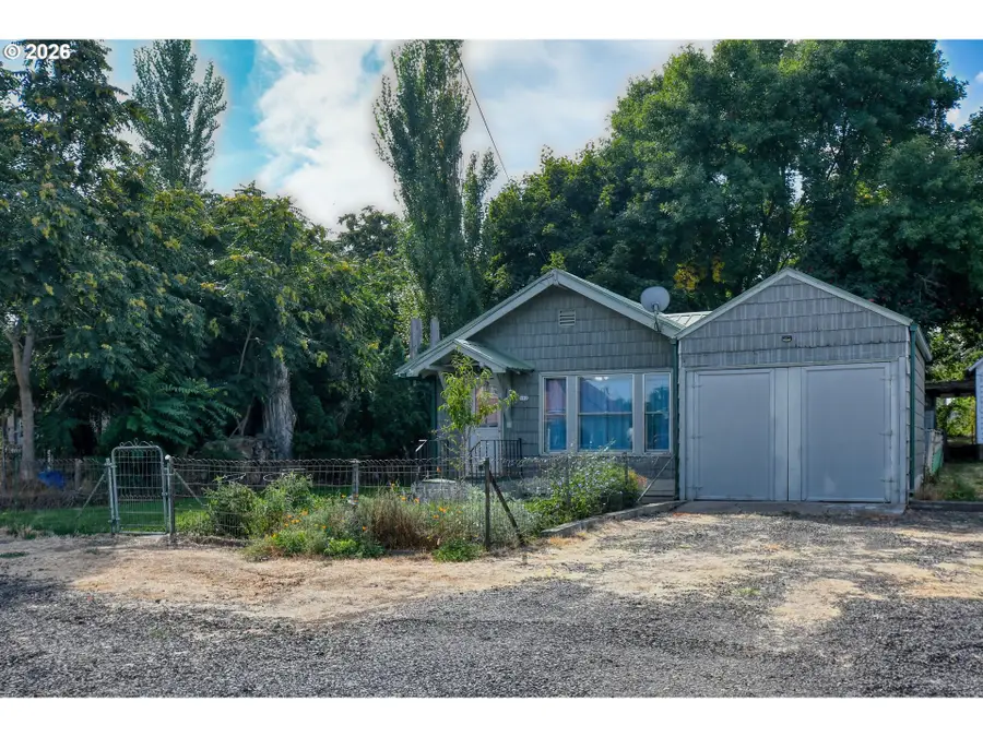 112 SW 2nd St, Pilot Rock, OR 97868 - #3