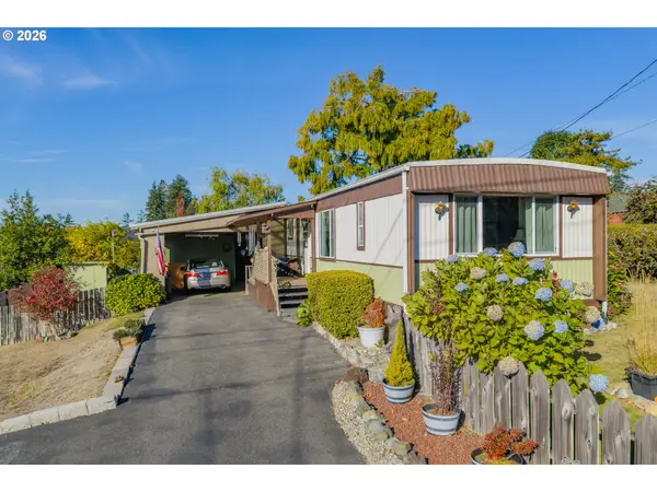 430 23rd St, MyrtlePoint, OR 97458