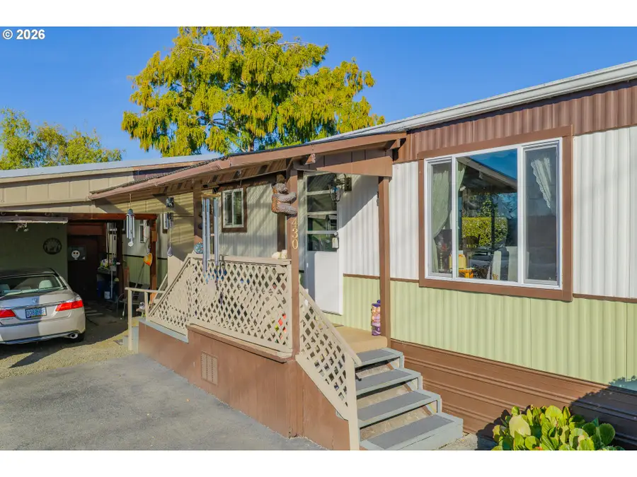 430 23rd St, Myrtle Point, OR 97458 - #2