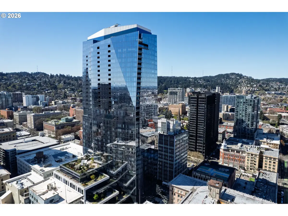 550 SW 10th Ave #2303, Portland, OR 97205 - #1