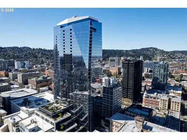 550 SW 10th Ave #2303, Portland, OR 97205