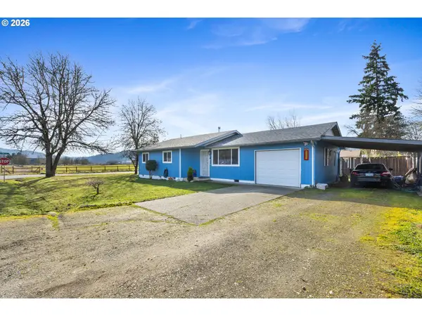 375 Johnson St, Sutherlin, OR 97479