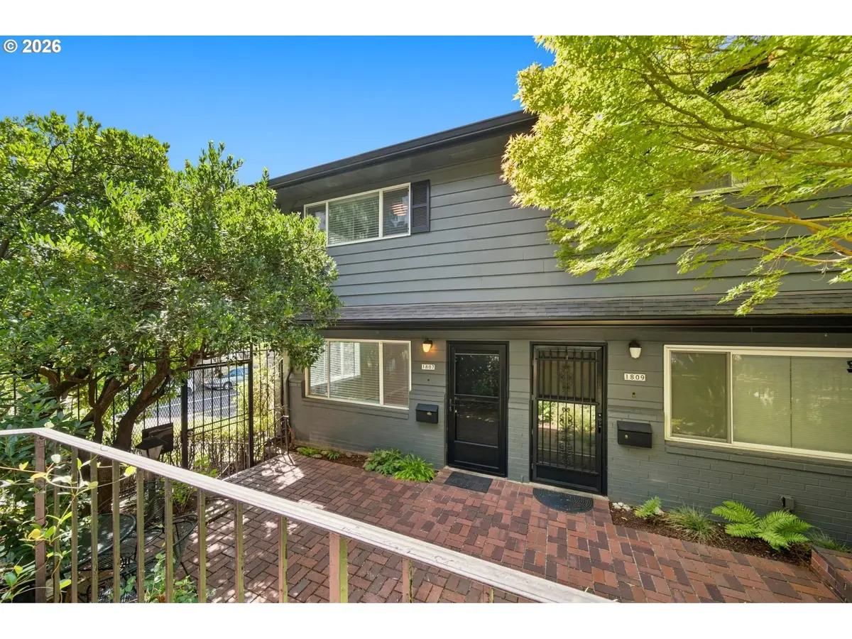 1807 NE Multnomah St, Portland, OR 97232 - #1