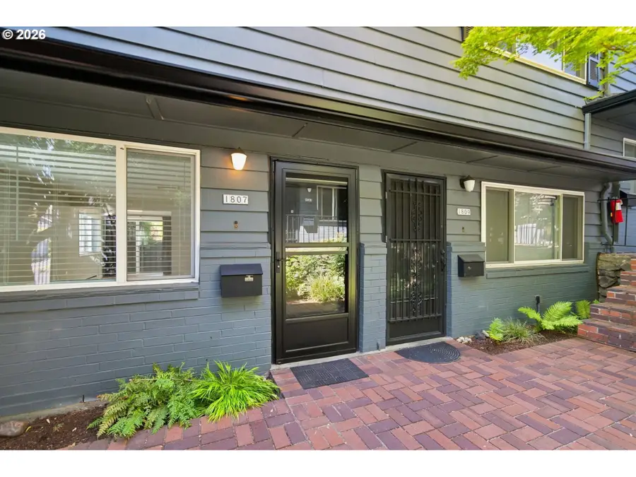 1807 NE Multnomah St, Portland, OR 97232 - #2