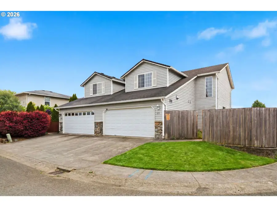 613 SW 13th St, Battle Ground, WA 98604 - #2