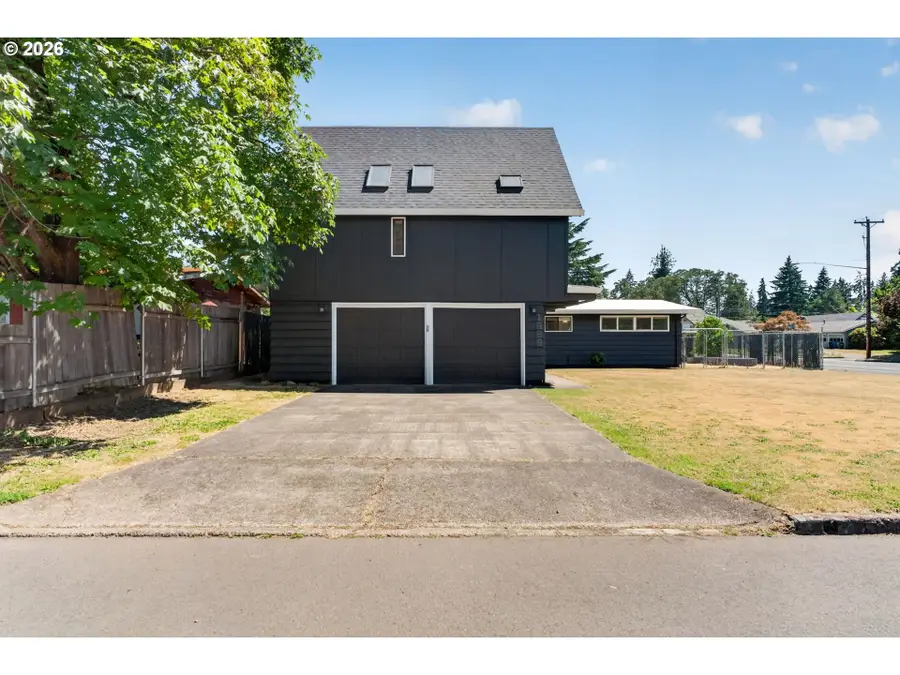 1696 Larkspur Loop, Eugene, OR 97401 - #2