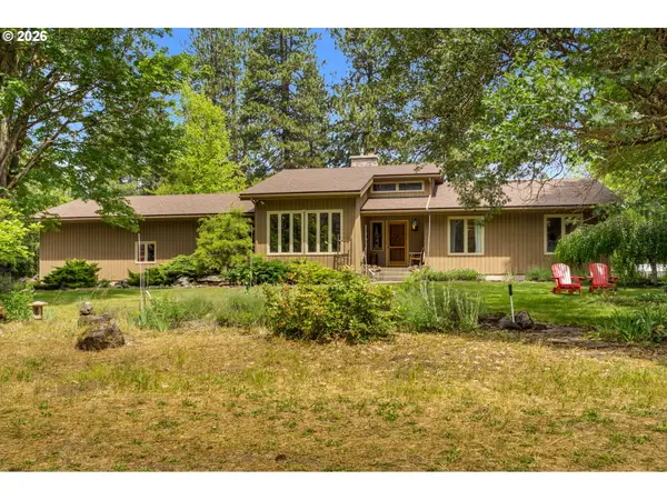 610 Sunnyside Rd, TroutLake, WA 98650