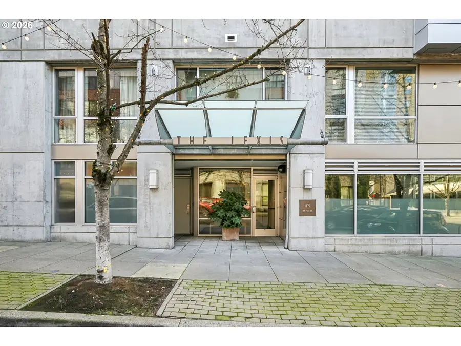 1125 NW 9th Ave #424, Portland, OR 97209 - Image #2