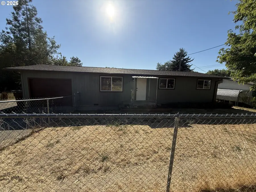 351 SE Darrell Ave, Winston, OR 97496 - #2