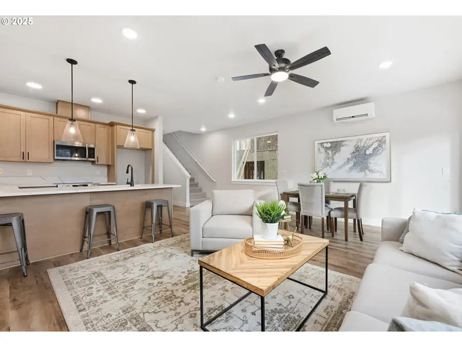 13120 Seasons Ln, Oregon City, OR 97045 - Image #3