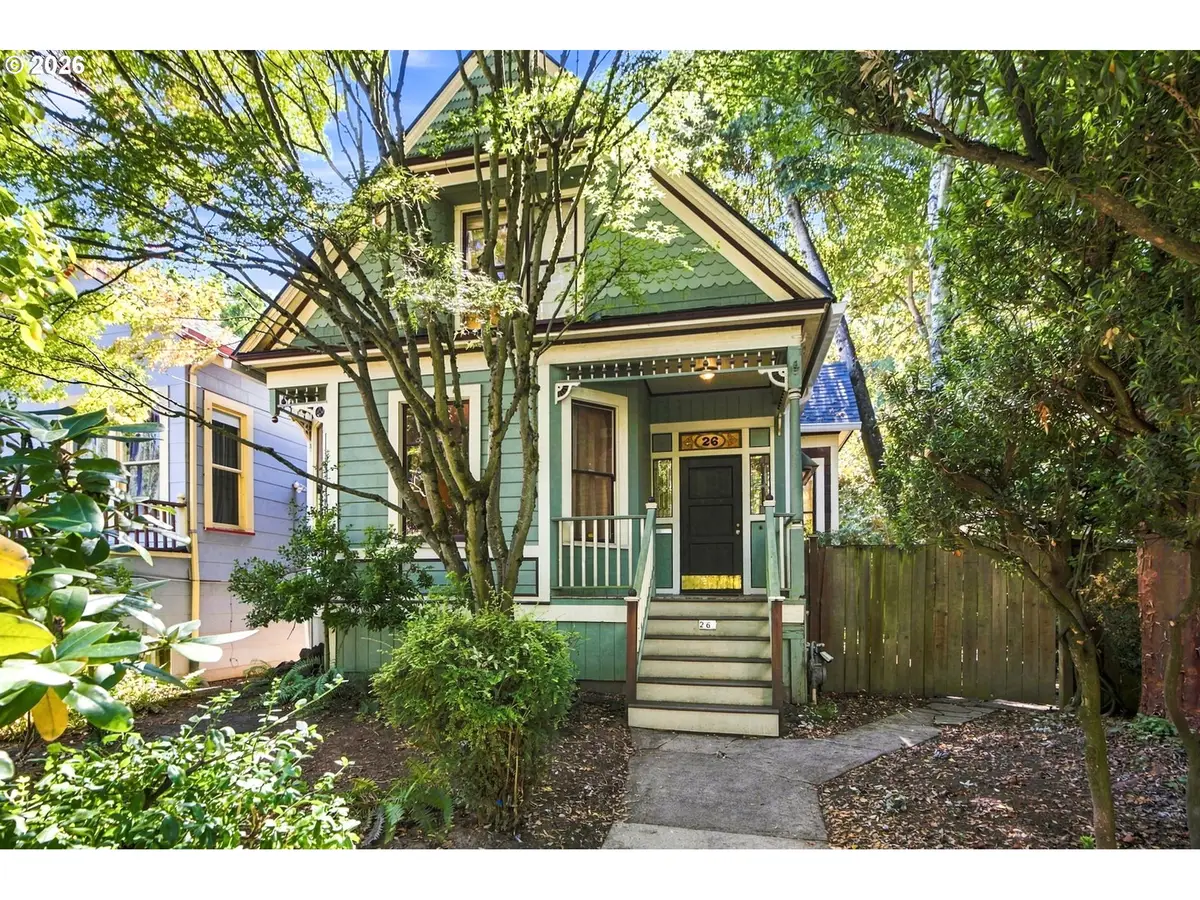 26 NE Stanton St, Portland, OR 97212 - #1