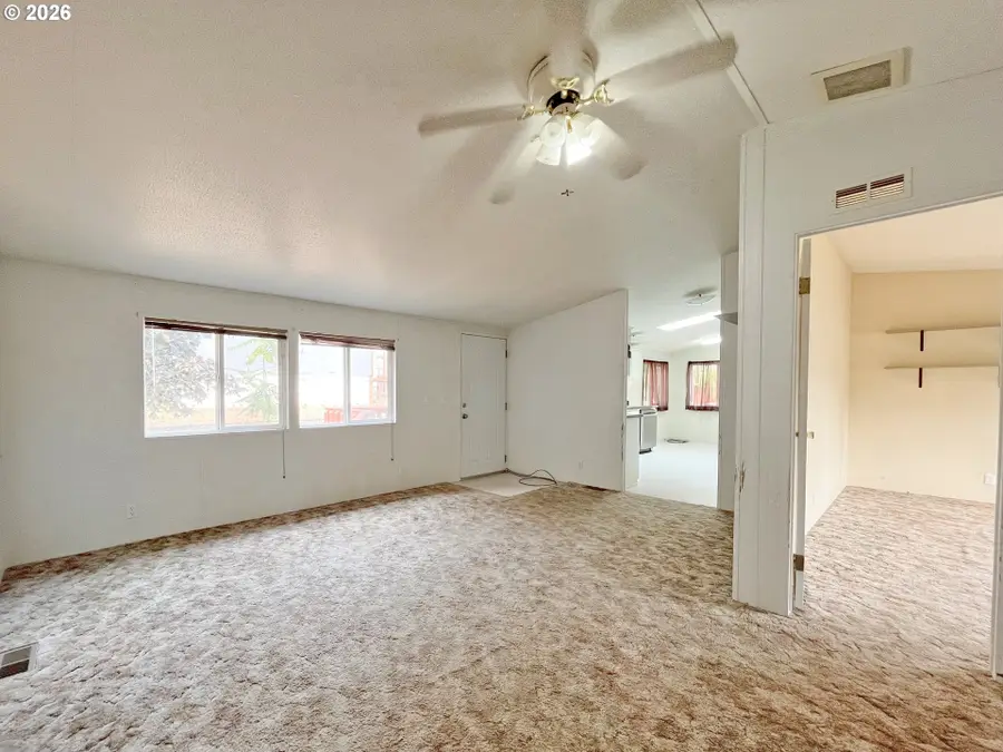 1300 3rd Ave #30, Mosier, OR 97040 - #2