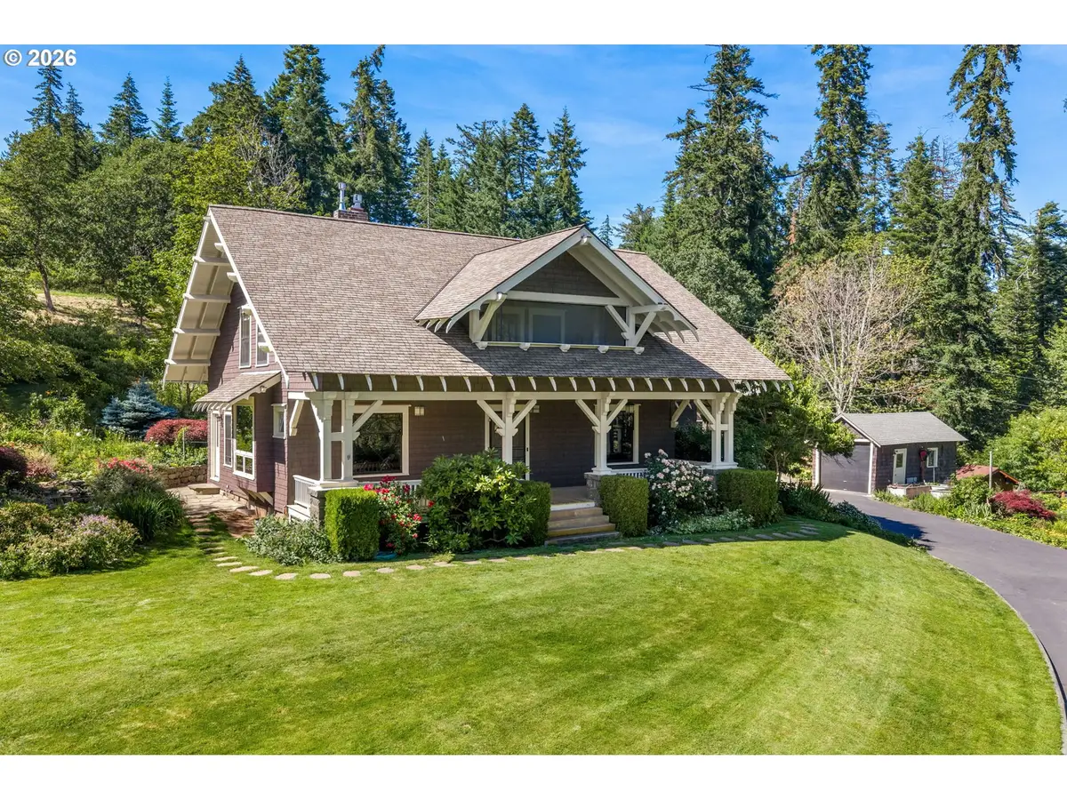 5086 Binns Hill Dr, Hoodriver, OR 97031 - #1