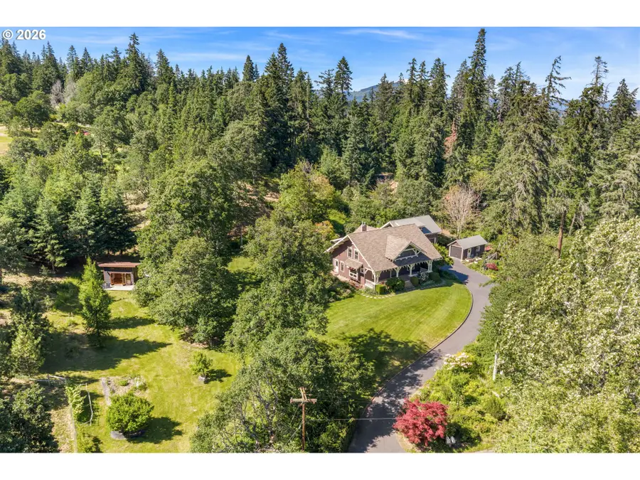 5086 Binns Hill Dr, Hoodriver, OR 97031 - #3