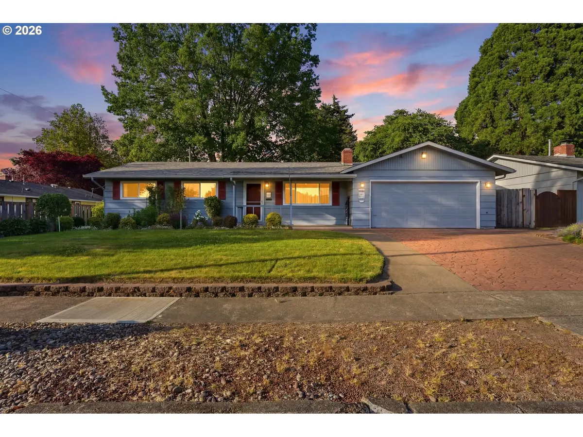 13045 SW Castlewood St, Beaverton, OR 97005 - #1
