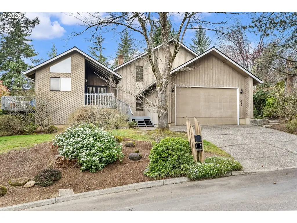 11895 SE Knee Ct, Northwest Clackamas, OR 97086 - #1