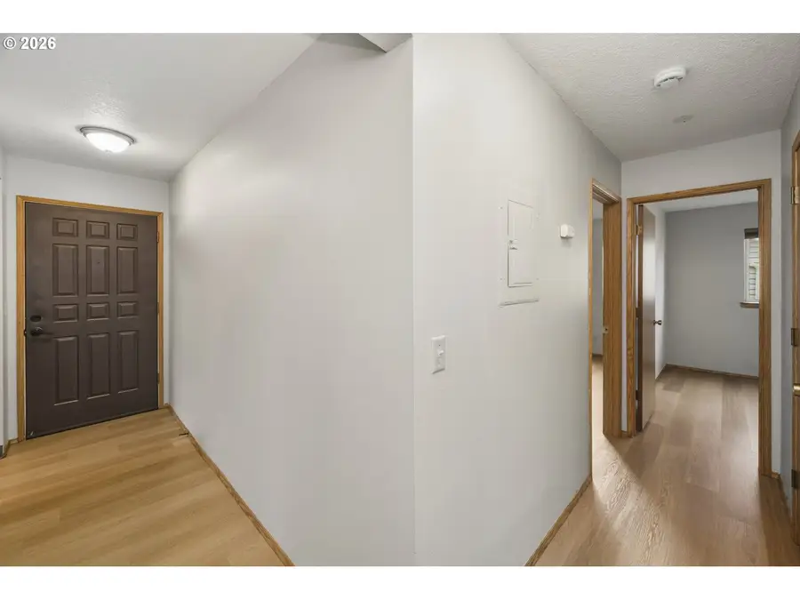 12516 SE Stark St #C, Portland, OR 97233 - Image #3