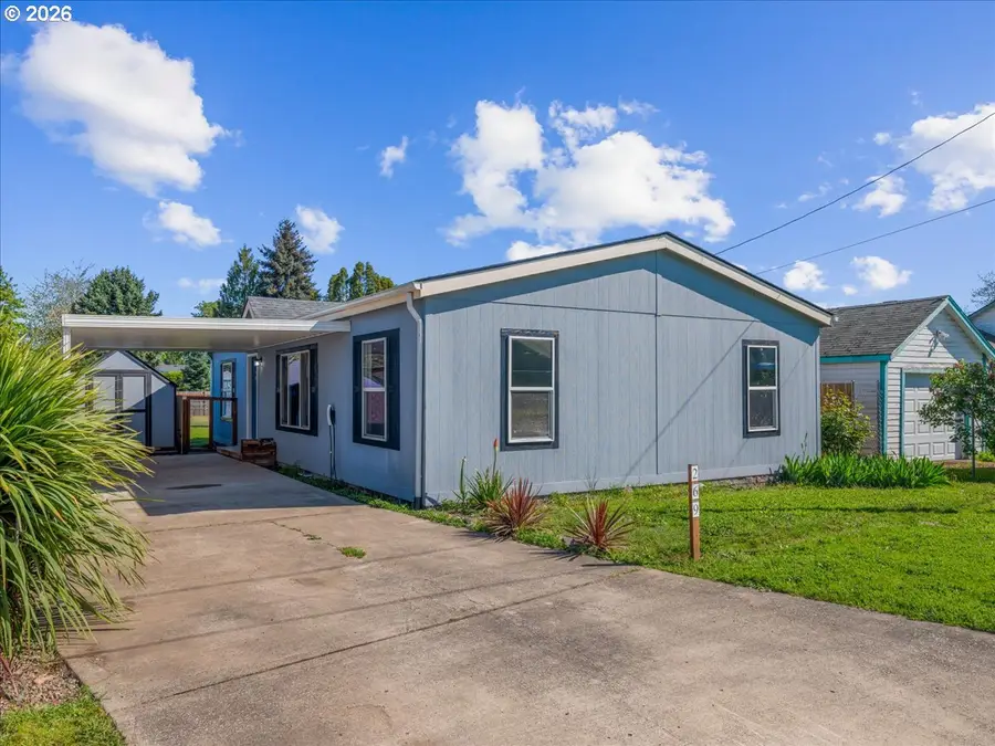 269 Church St, Jefferson, OR 97352 - #2