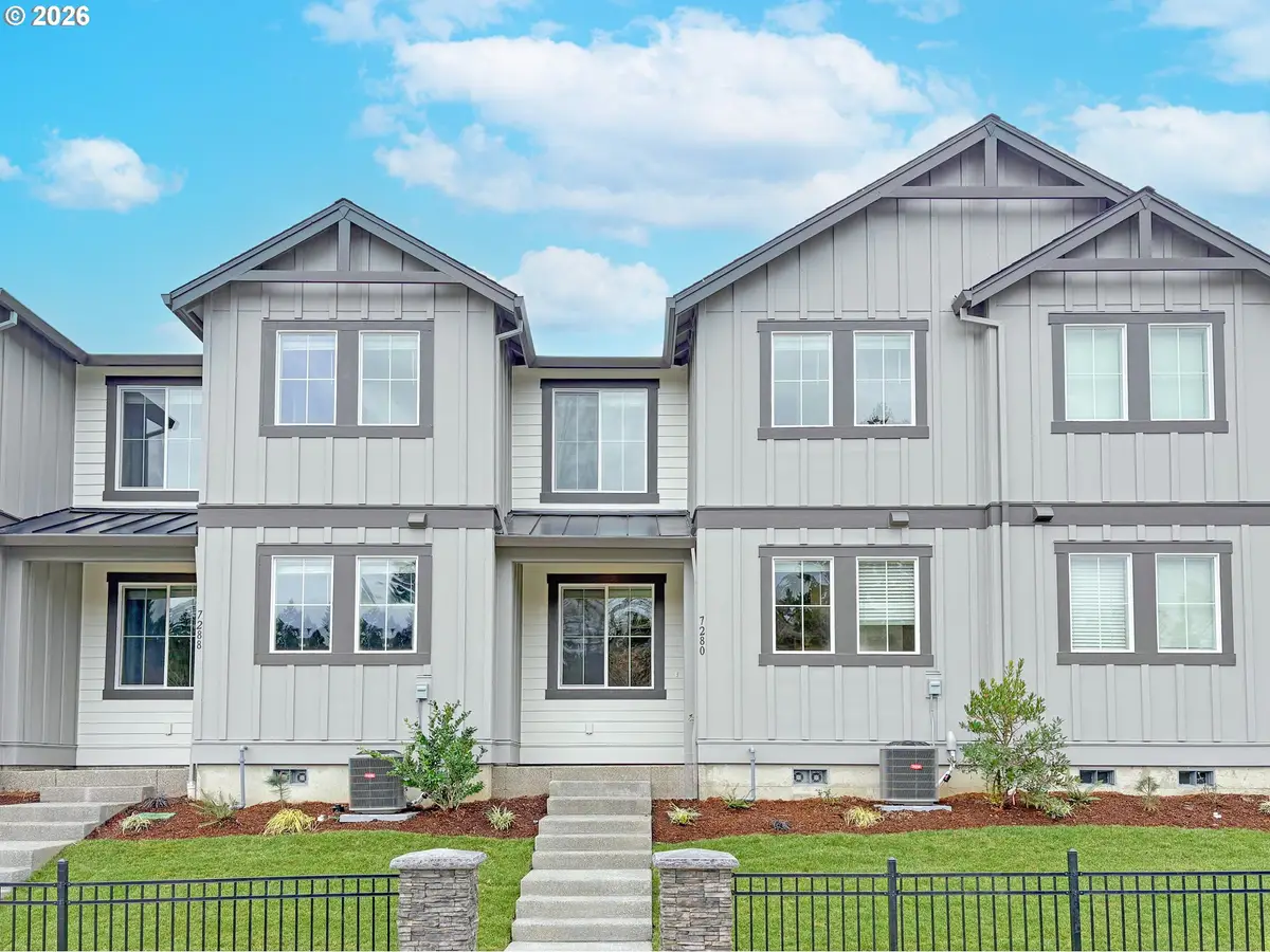 7288 SE Butternut Creek Pkwy, Hillsboro, OR 97123 - #1