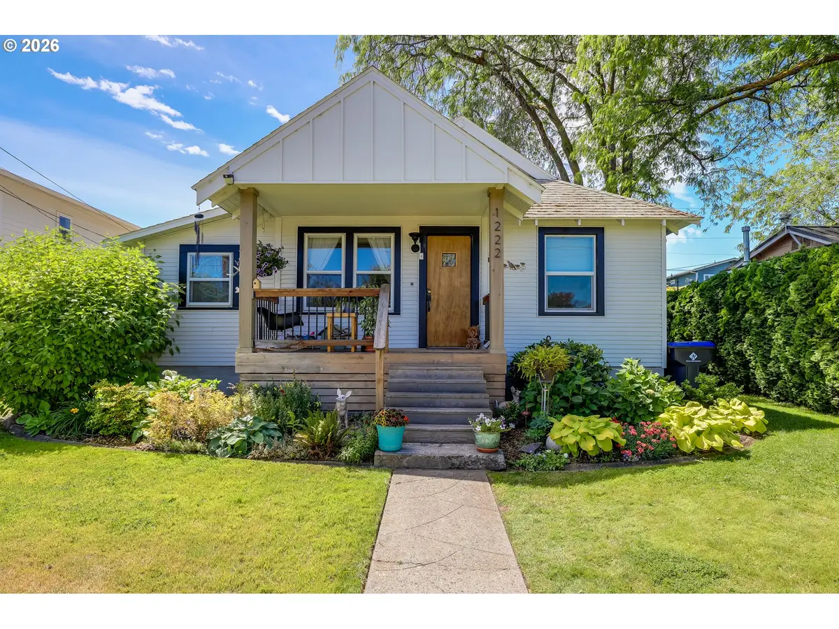 1222 E 8th St, The Dalles, OR 97058 - #1