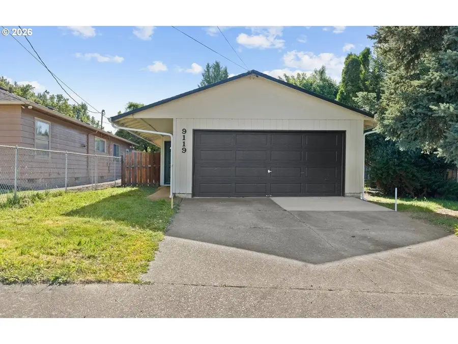 9119 N Chase Ave, Portland, OR 97217 - #2