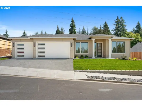 16803 NE 38th Ave, Vancouver, WA 98686