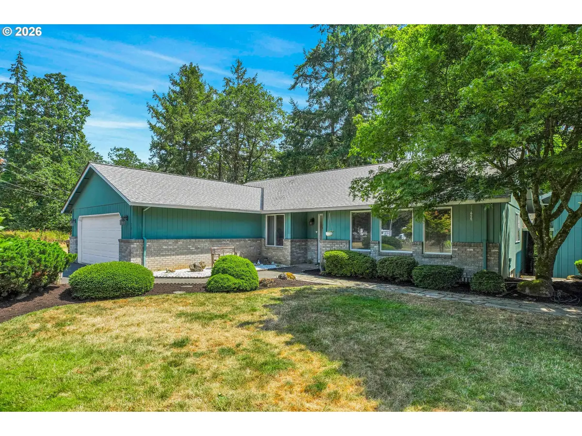 371 Belton Rd, Saint Helens, OR 97051 - #1