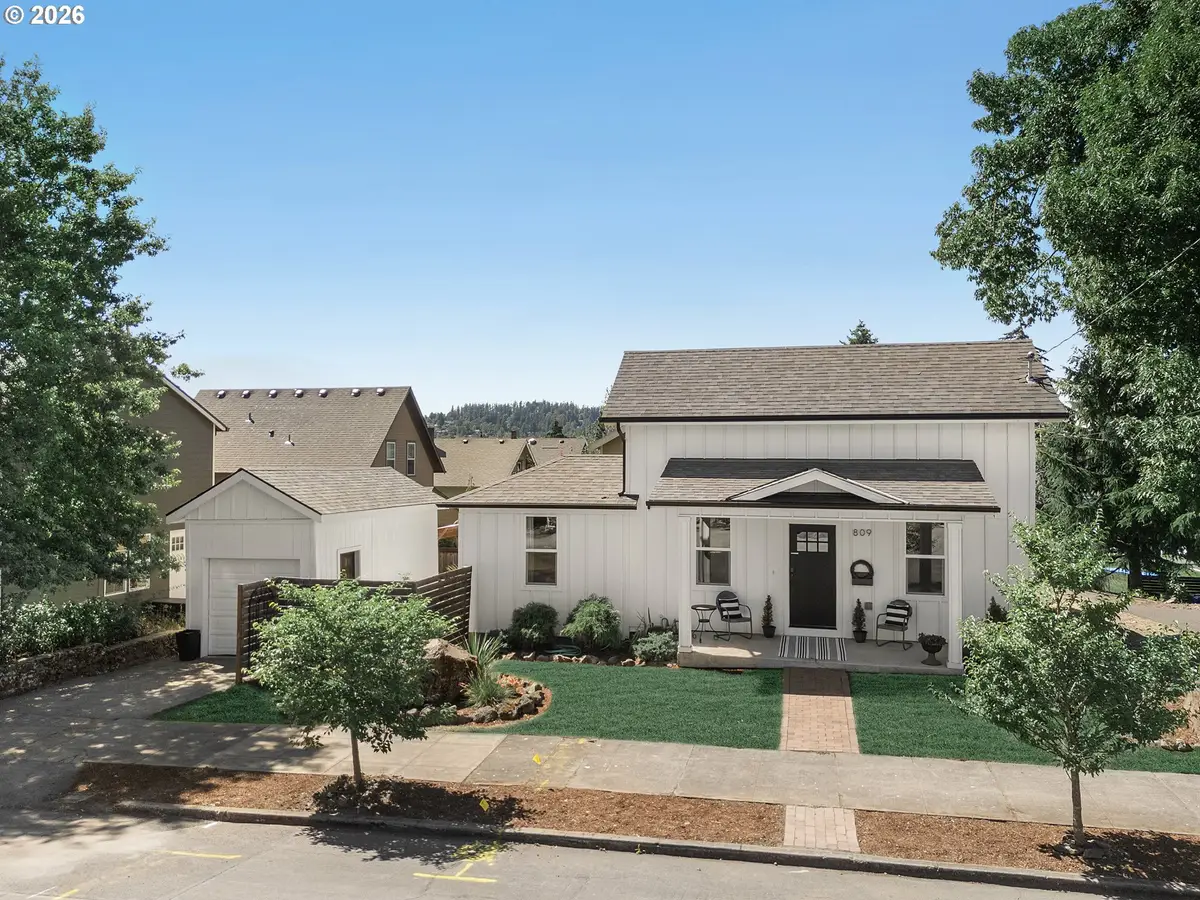 809 Jq Adams St, Oregon City, OR 97045 - #1