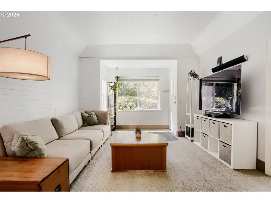 9224 SW 26th Ave, Portland, OR 97219 - #3