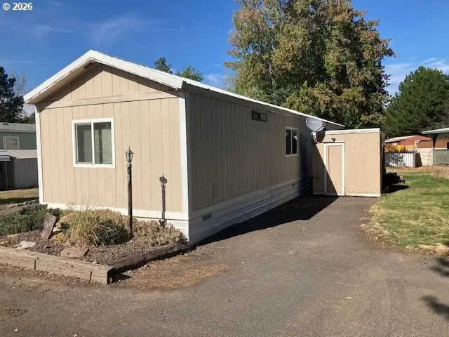 1809 26th St, La Grande, OR 97850 - #3