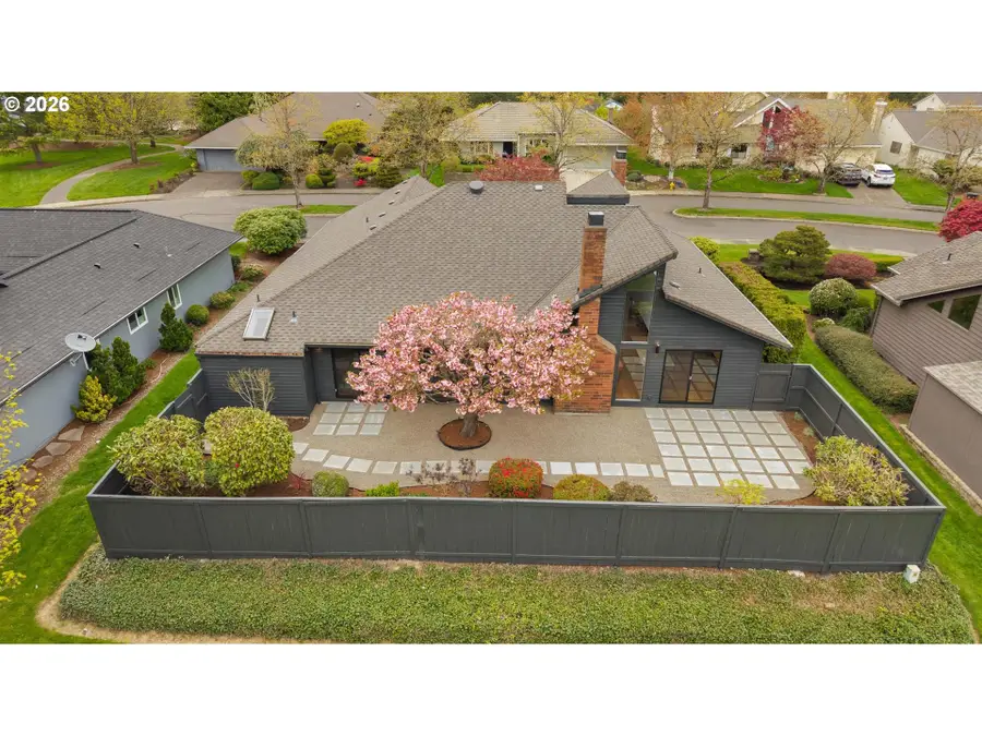 7104 SW Chapel Ln, Portland, OR 97223 - #3