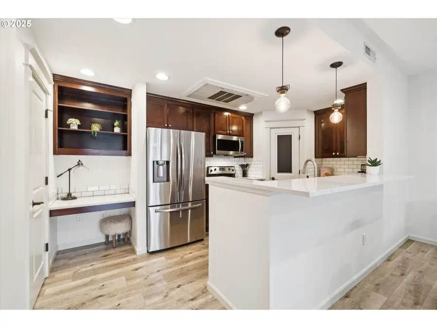 3850 Summerlinn Dr, West Linn, OR 97068 - #3