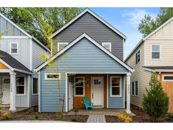 9580 SW 91st Ave #8, Portland, OR 97223