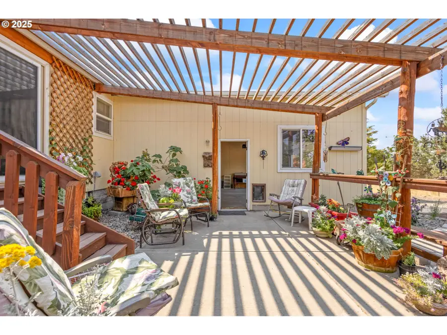 13439 SE Cayuse Rd, Prineville, OR 97754 - #2