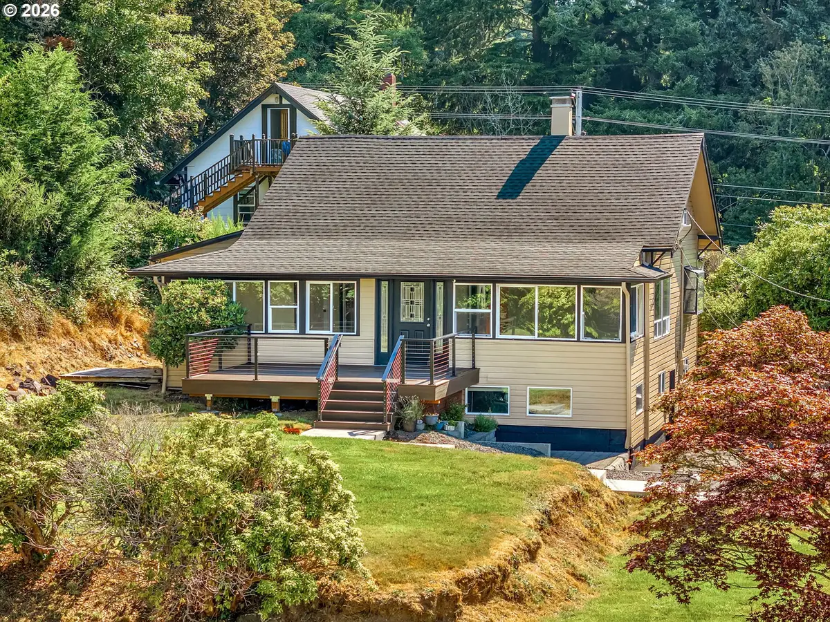 1660 6th St, Astoria, OR 97103 - #1