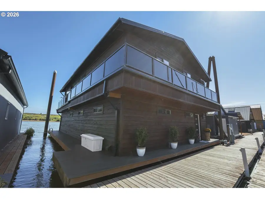24600 NW St. Helens Rd #M12, Portland, OR 97231 - #3