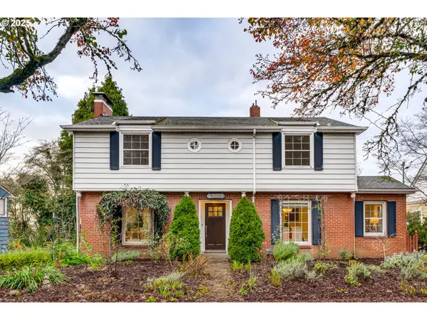 205 NE Billingher Dr, Portland, OR 97220