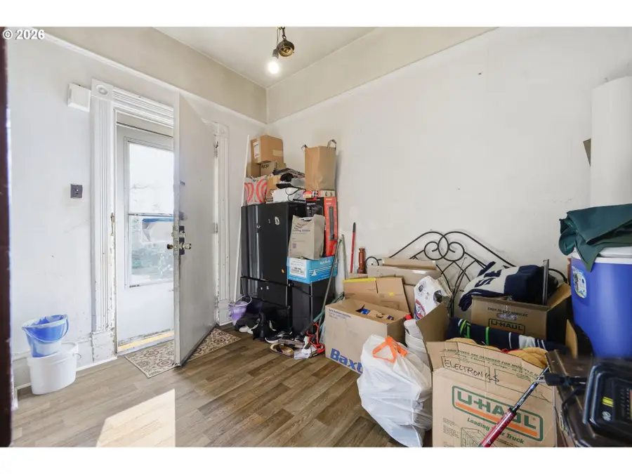 3835 N Kerby Ave, Portland, OR 97227 - #2