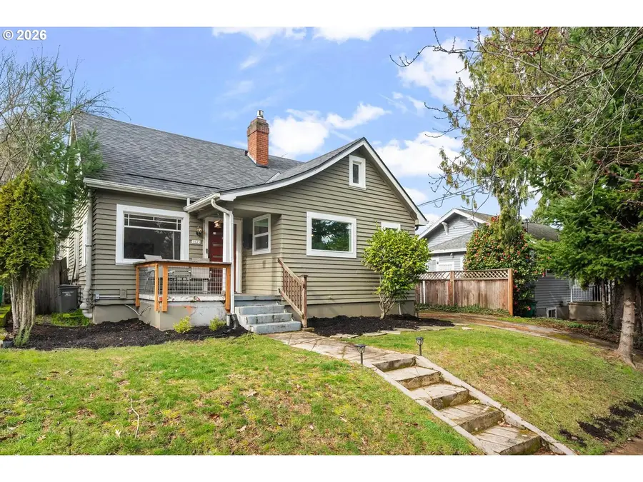 3825 NE 63rd Ave, Portland, OR 97213 - #2