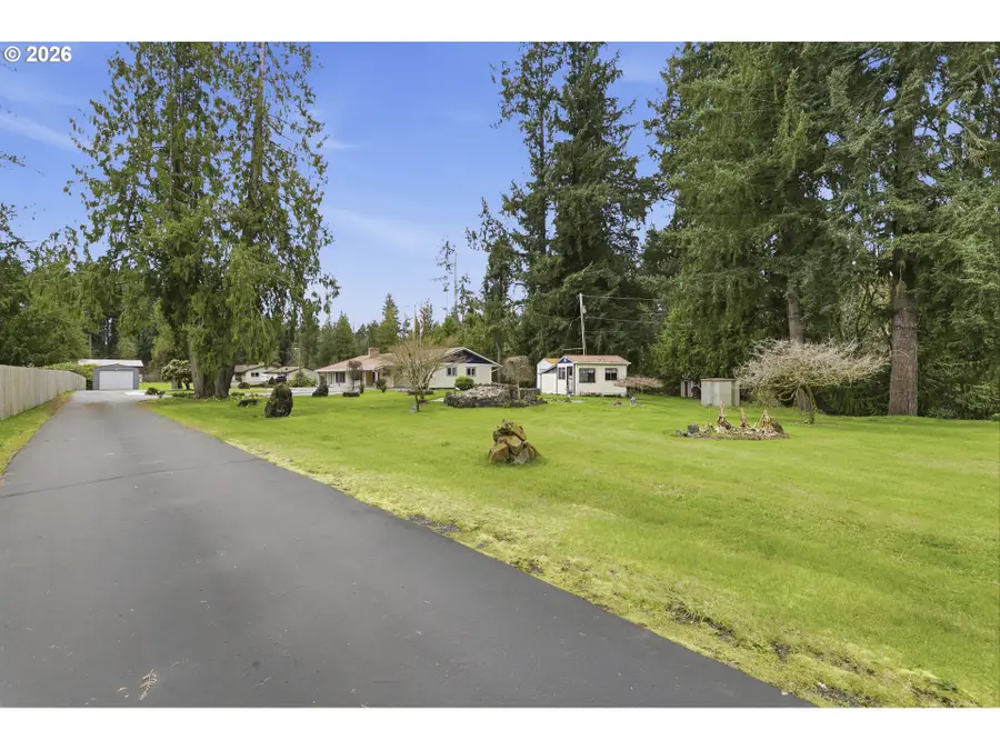 10805 NE 183rd St, Meadow Glade, WA 98604 - #3