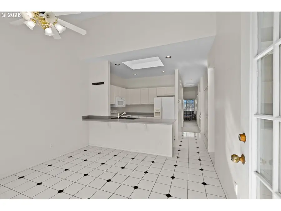 1826 Armadale Ave, Hood River, OR 97031 - #3